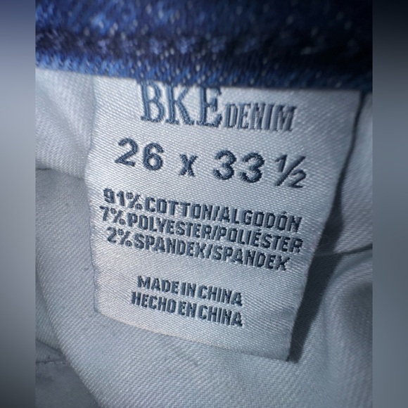 BKE low rise slim fit low rise boot cut denim jeans. Size 26. - Picture 9 of 11